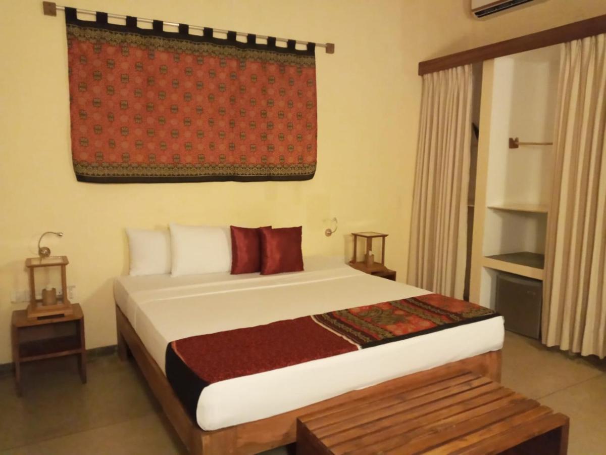 Giman Free Beach Resort Passikudah Ngoại thất bức ảnh