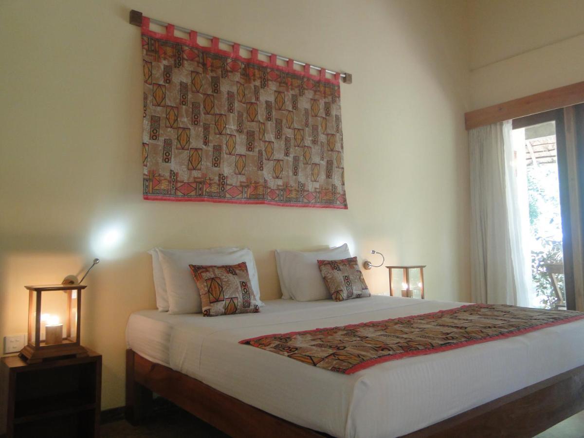 Giman Free Beach Resort Passikudah Ngoại thất bức ảnh