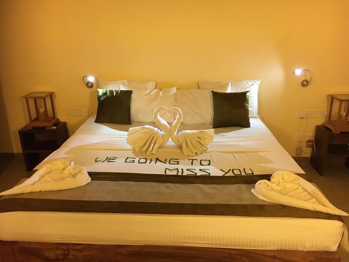 Giman Free Beach Resort Passikudah Ngoại thất bức ảnh